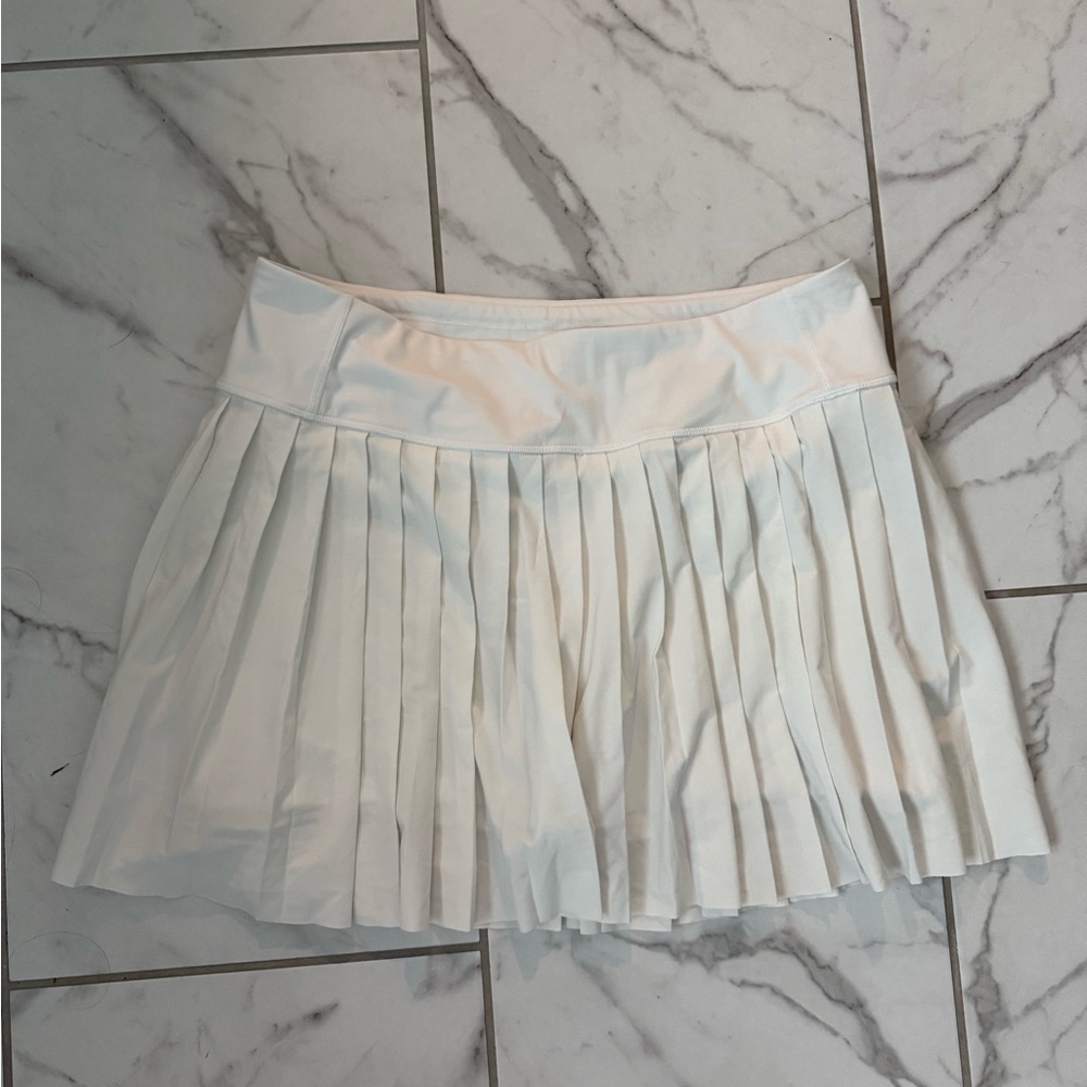 Athleta Active White Pleated Skirt